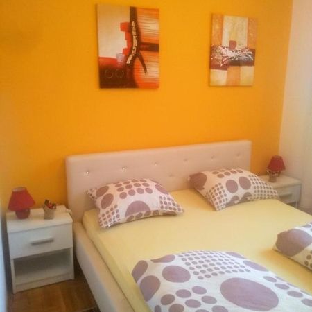 Apartman Marina Sa Garazom Novi Sad Dış mekan fotoğraf